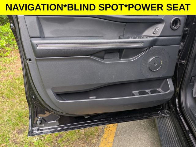 Used 2022 Ford Expedition XLT AWD/4WD image 9