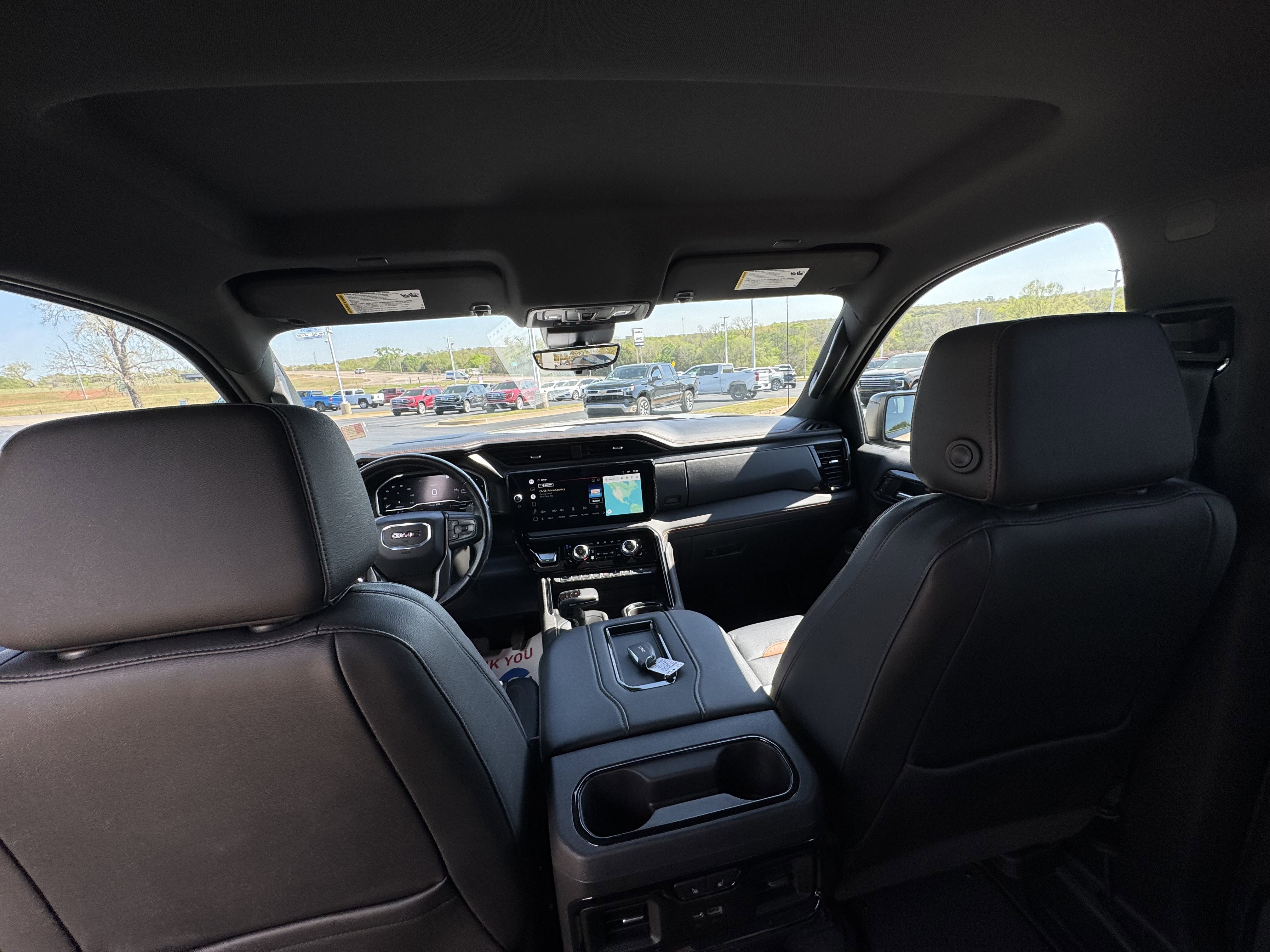 Used 2022 GMC Sierra 1500 AT4 w/ AT4 Premium Package AWD/4WD image 9