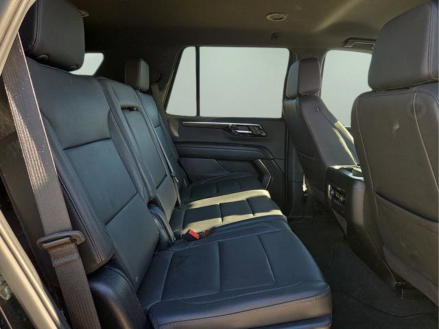 Used 2025 Chevrolet Tahoe Z71 AWD/4WD image 15