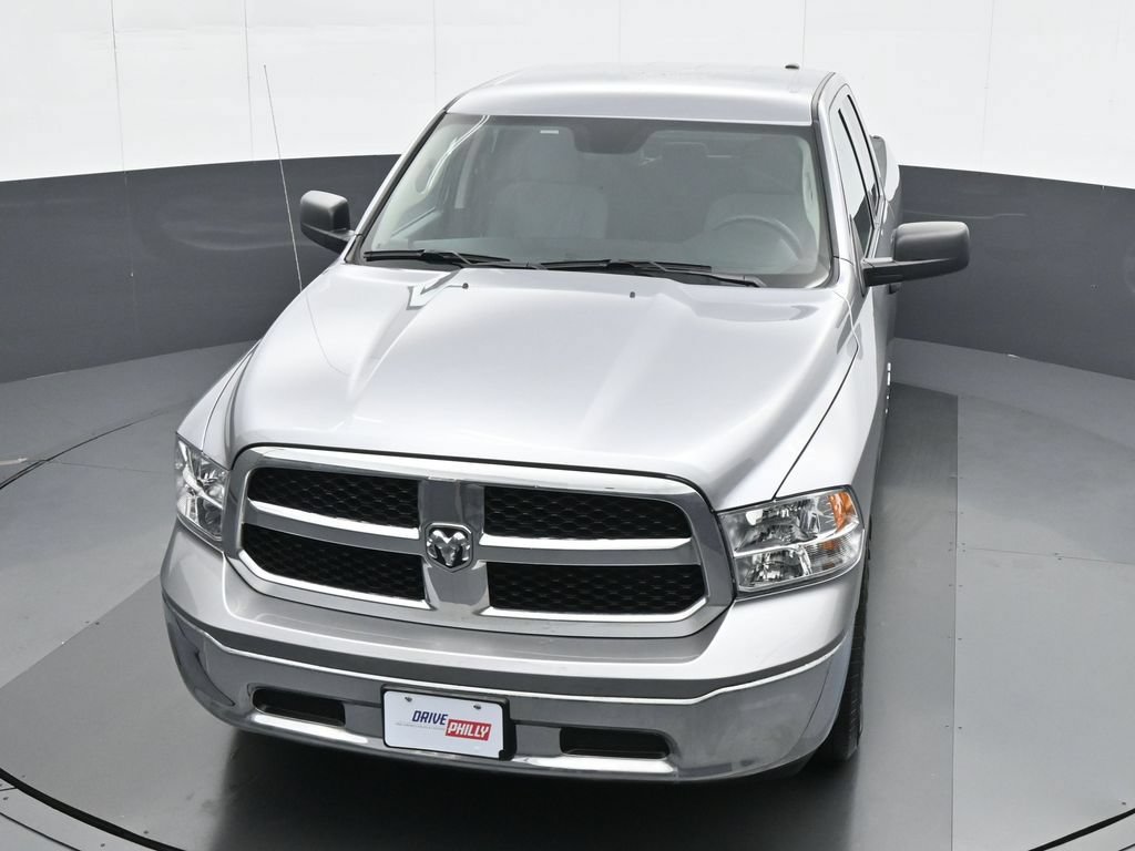 Used 2024 RAM 1500 Classic SLT AWD/4WD image 15