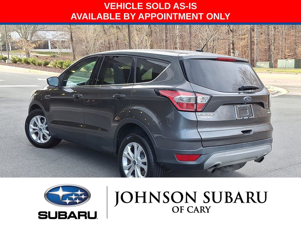 Used 2017 Ford Escape SE image 21