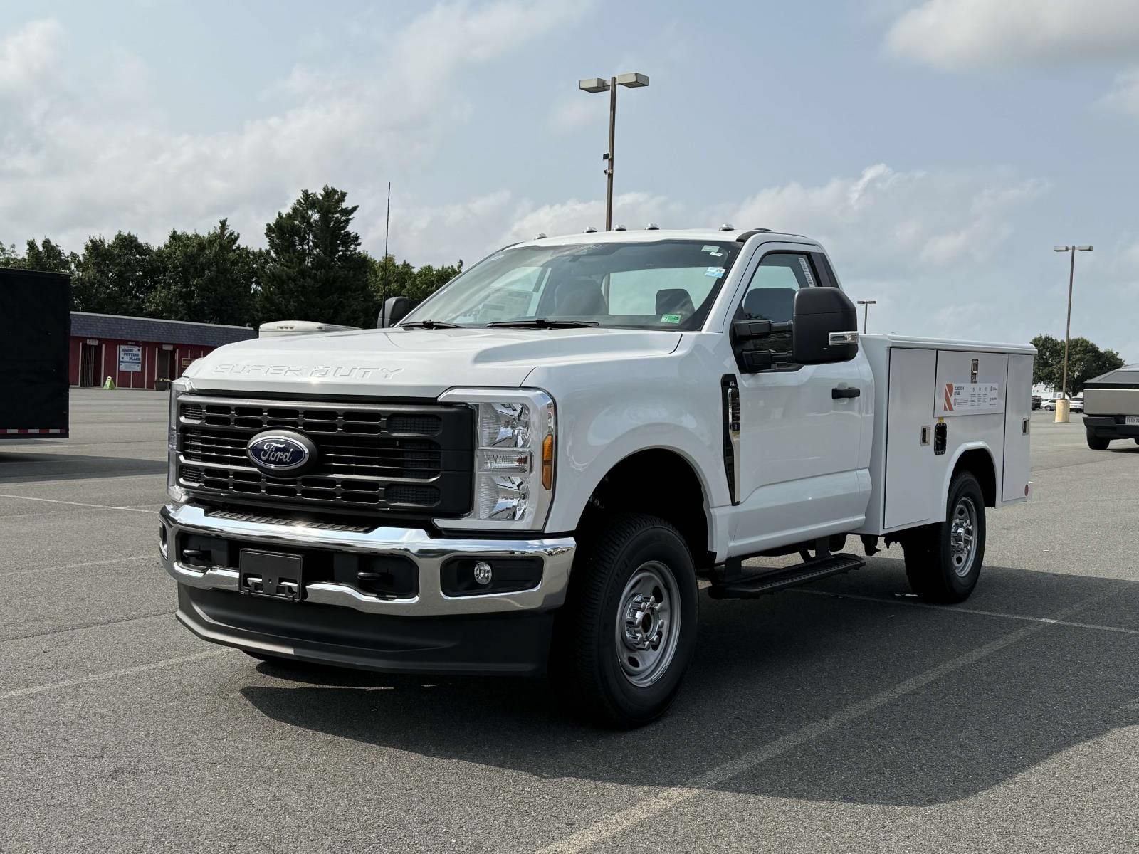 New 2025 Ford F250 XL w/ XL Chrome Package AWD/4WD image 5