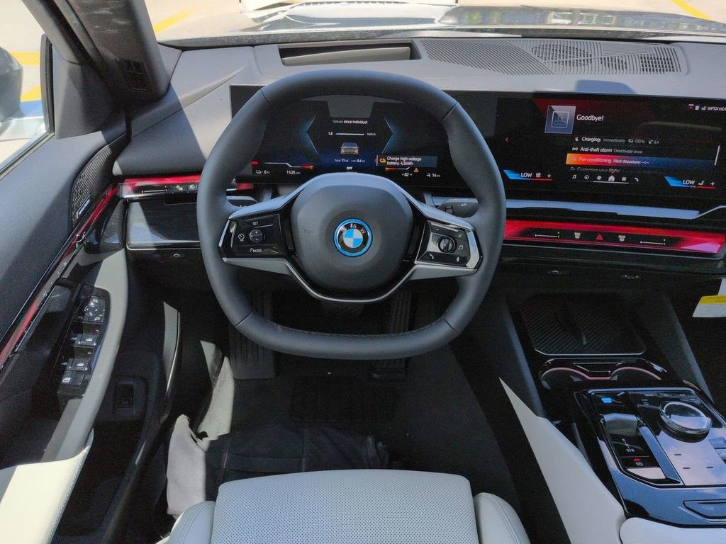 New 2026 BMW i5 eDrive40 w/ Premium Package image 16