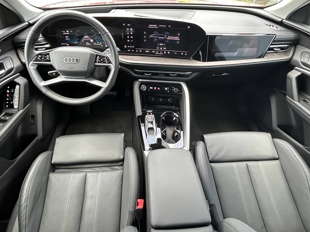 Certified 2025 Audi Q5 Prestige AWD/4WD image 10