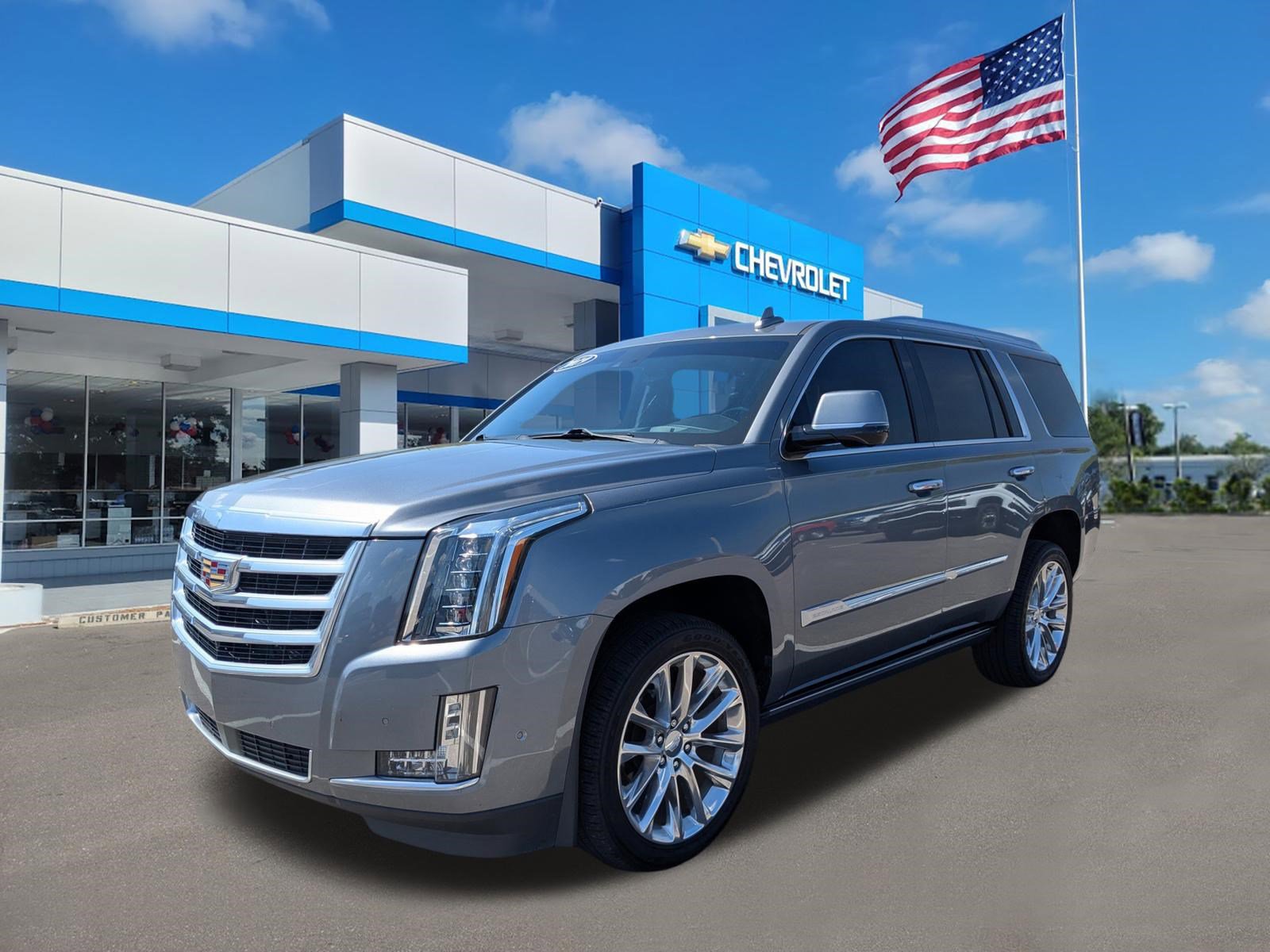 Used 2019 Cadillac Escalade Premium Luxury image 8