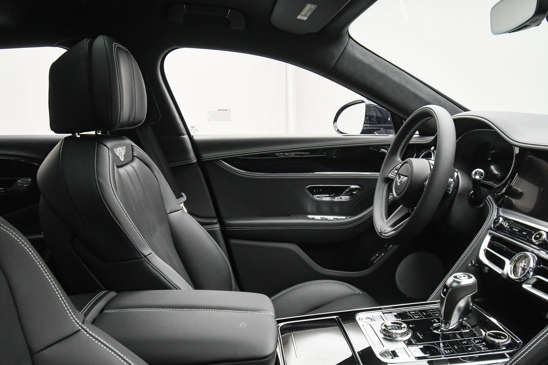 New 2026 Bentley Flying Spur Plug-In Hybrid image 46