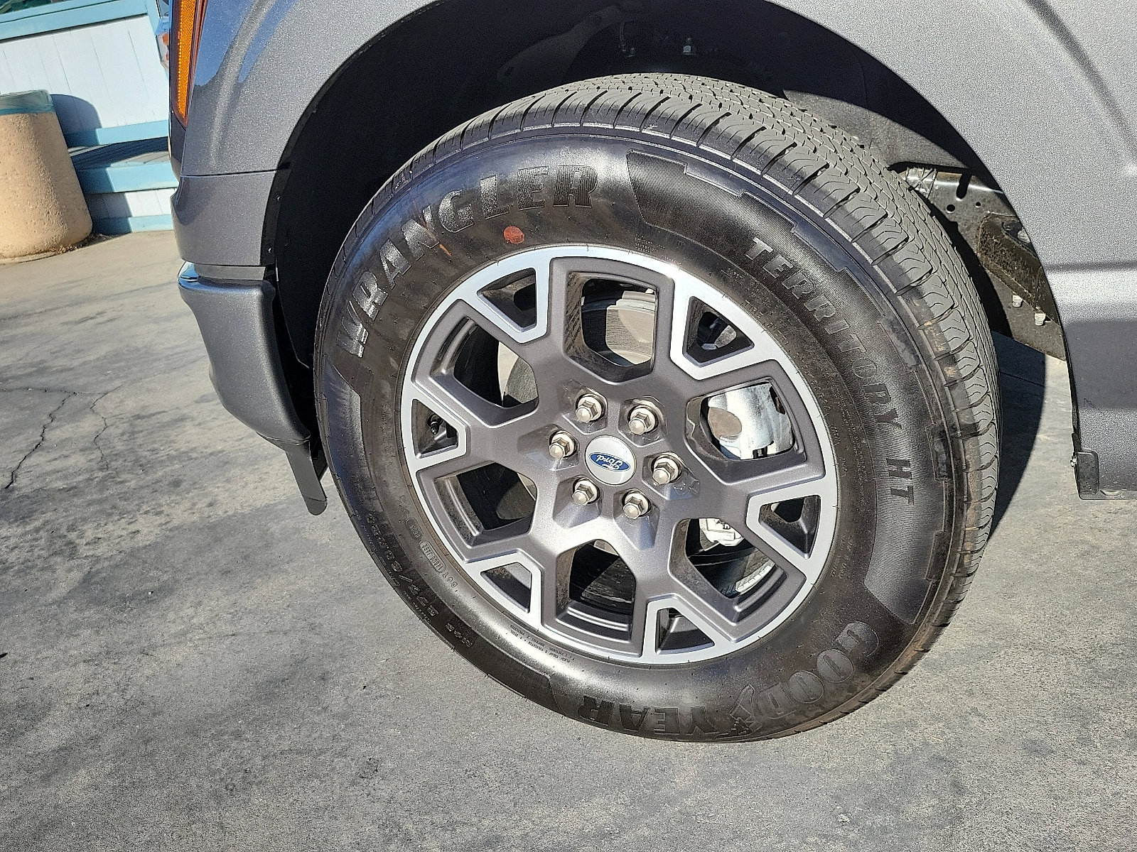 Used 2025 Ford F150 STX w/ Equipment Group 200A RWD image 22