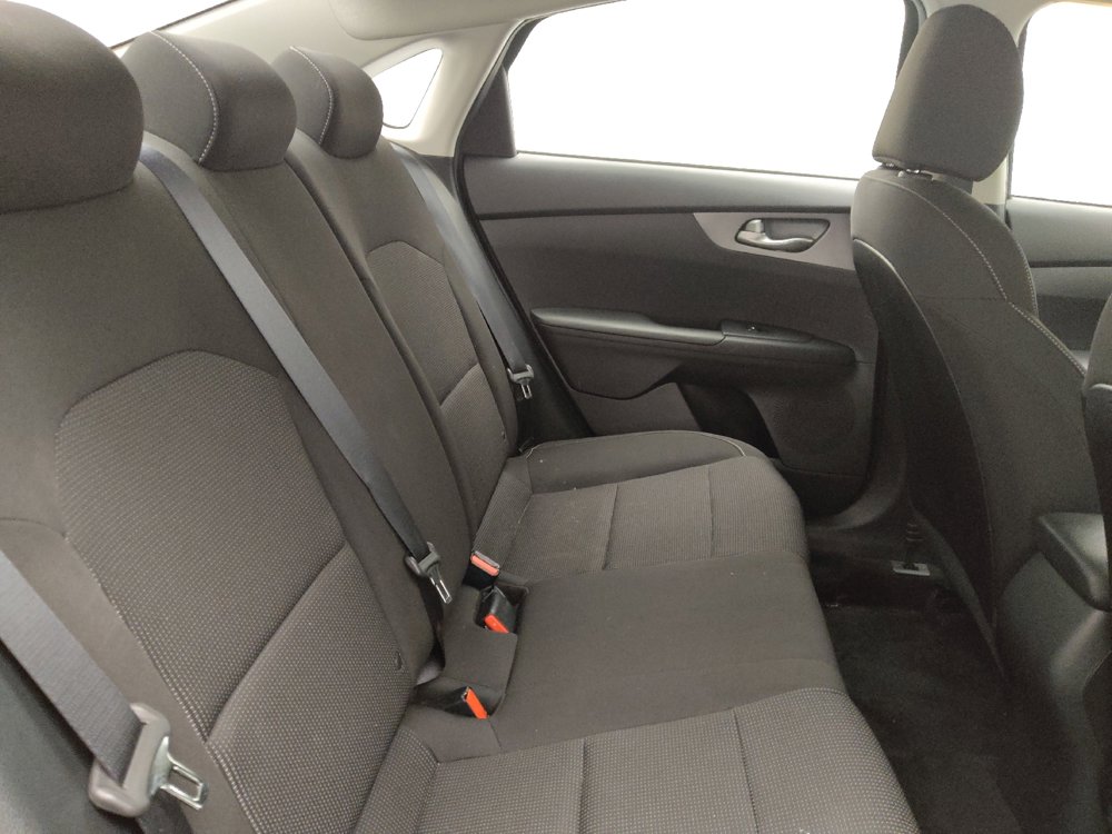 Used 2020 Kia Forte LXS image 19