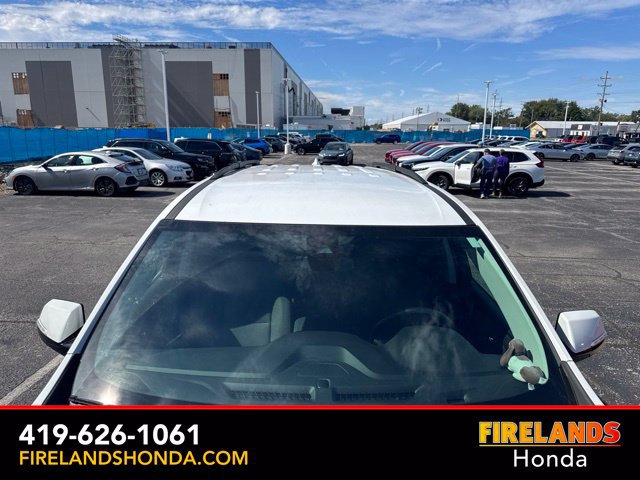 Used 2020 Chevrolet Traverse LT w/ Driver Confidence II Package AWD/4WD image 11