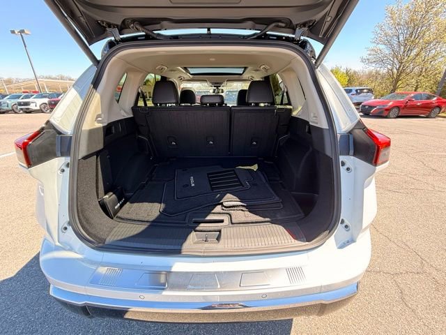 New 2026 Nissan Rogue Platinum w/ Platinum Premium Package image 17
