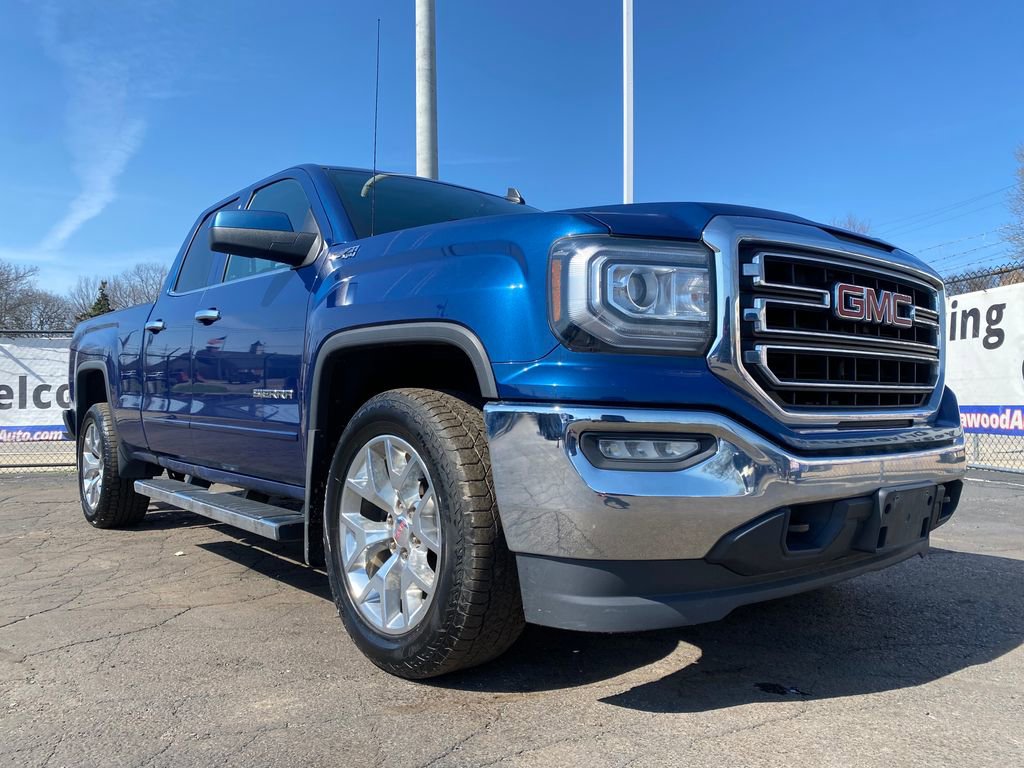 Used 2017 GMC Sierra 1500 SLE w/ Suspension Package, Off-Road AWD/4WD image 32