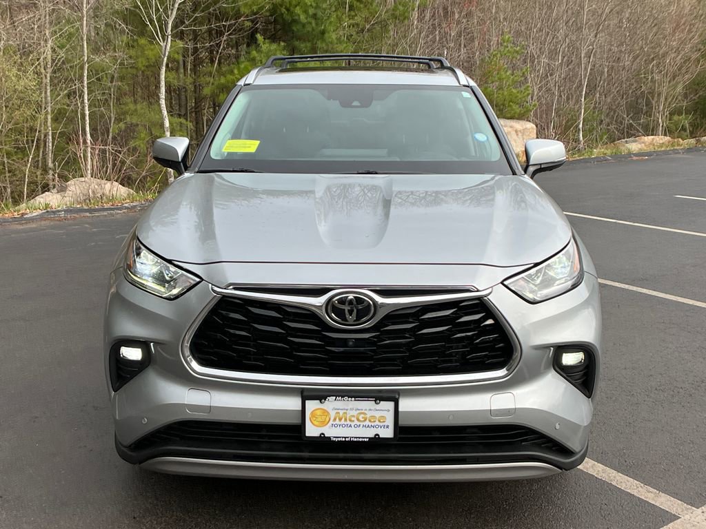 Used 2022 Toyota Highlander Platinum AWD/4WD image 8