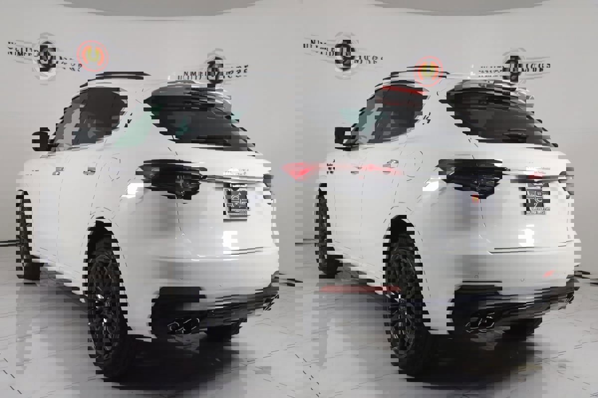 Used 2022 Maserati Levante Modena image 4