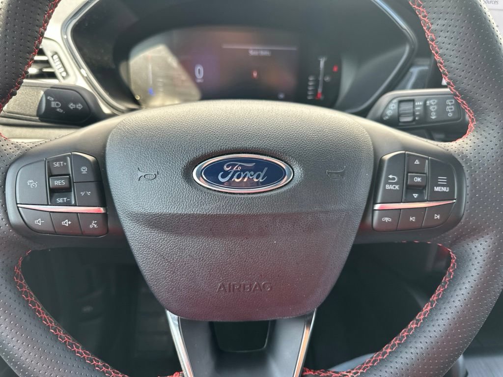 Used 2024 Ford Escape ST-Line w/ Tech Pack #1 AWD/4WD image 32