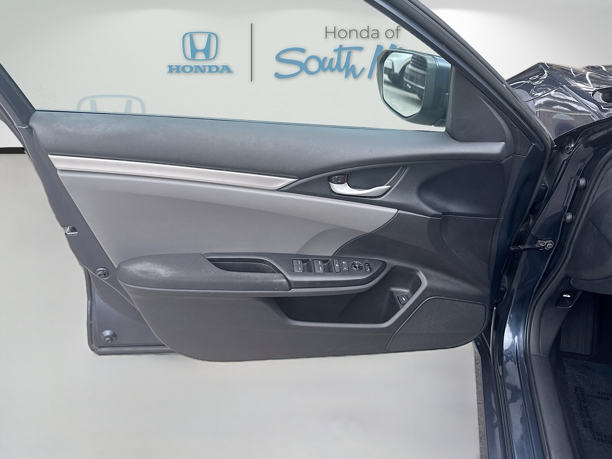 Certified 2018 Honda Civic LX image 17