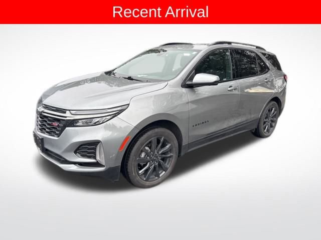 Used 2023 Chevrolet Equinox RS image 2