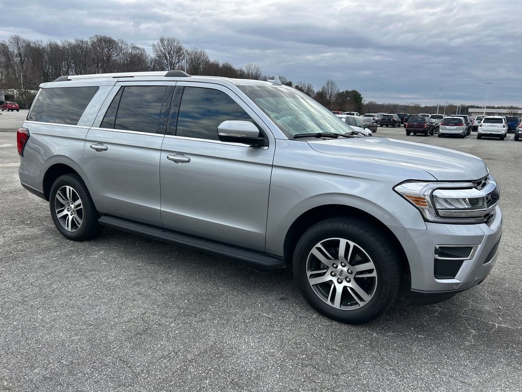 Used 2024 Ford Expedition Max Limited image 9