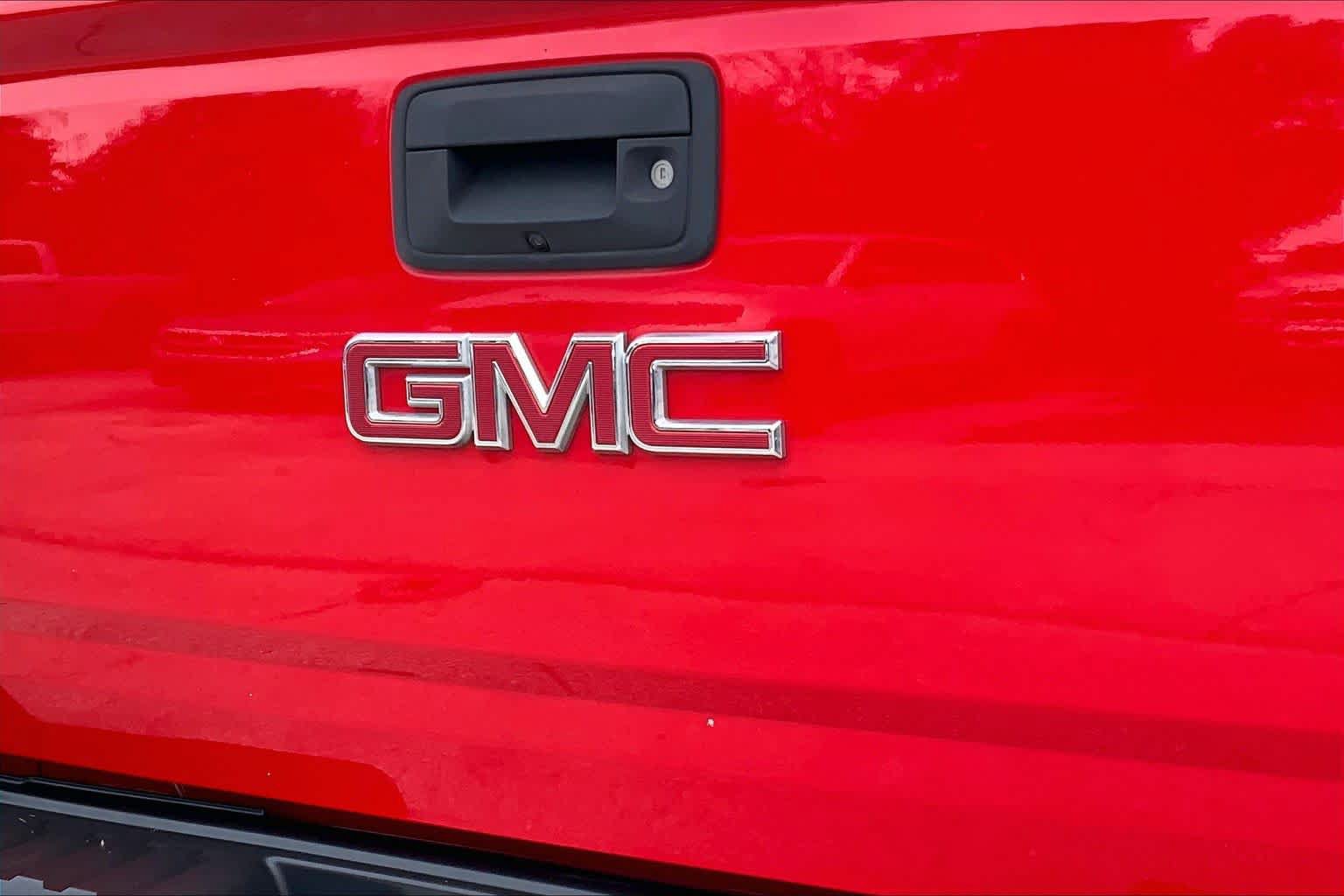 Used 2017 GMC Canyon SLE w/ SLE Convenience Package AWD/4WD image 26