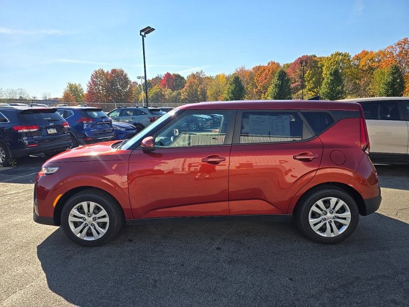Used 2020 Kia Soul LX FWD image 4