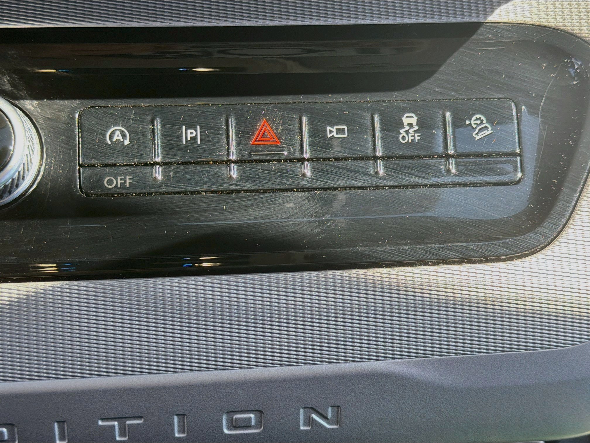 Used 2025 Ford Expedition Active AWD/4WD image 26