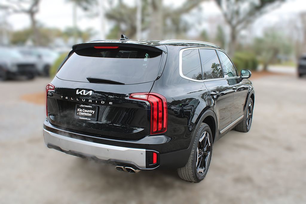 Used 2023 Kia Telluride S w/ S Sunroof Package image 7