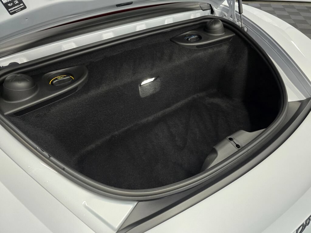 Certified 2025 Porsche 718 Boxster S RWD image 28