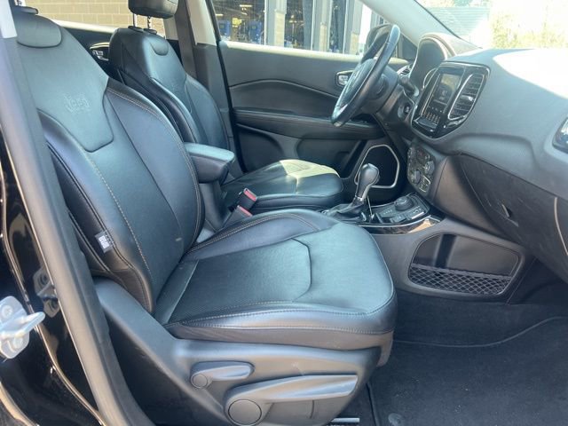 Used 2019 Jeep Compass Limited AWD/4WD image 11