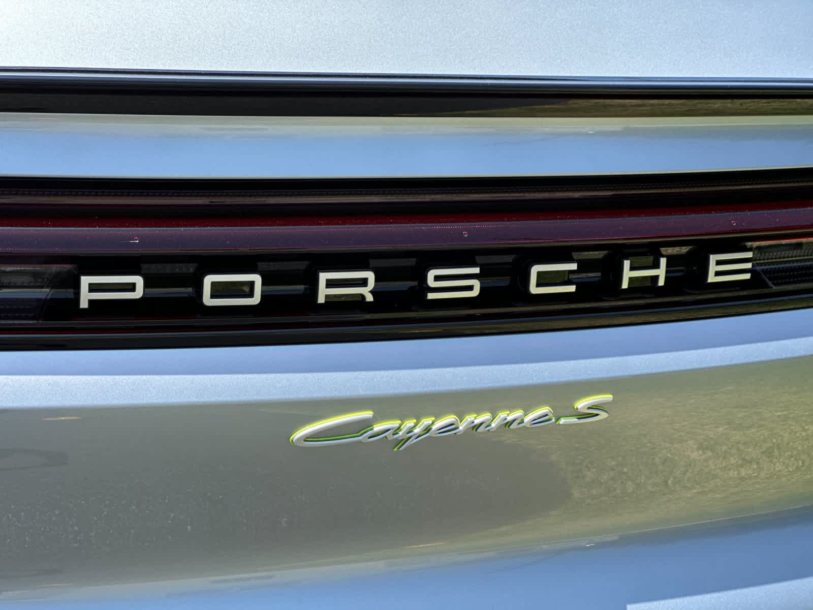 New 2026 Porsche Cayenne S AWD/4WD image 32