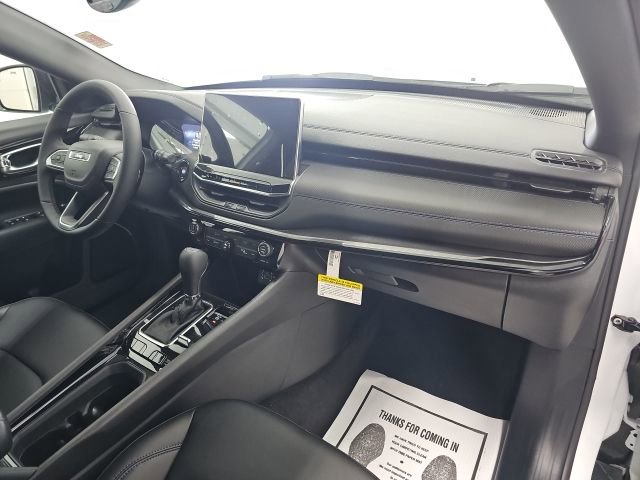 New 2026 Jeep Compass Limited image 11