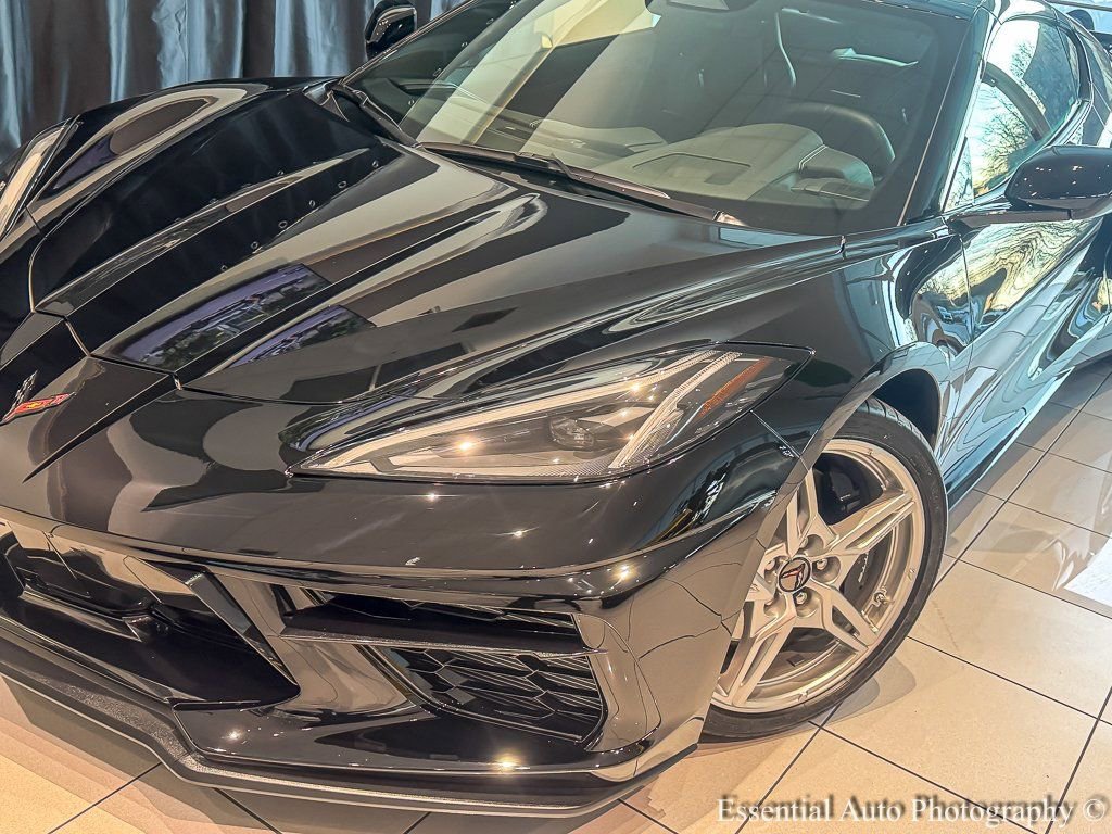 Used 2024 Chevrolet Corvette Stingray Coupe w/ Z51 Performance Package image 8