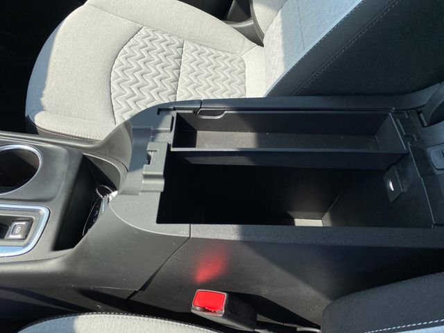Certified 2024 Chevrolet Equinox LT w/ LPO, Floor Liner Package FWD image 15