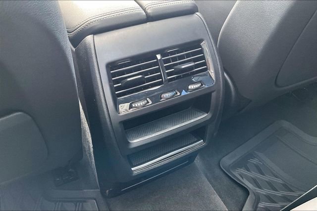 Used 2025 BMW X5 sDrive40i w/ Premium Package image 24