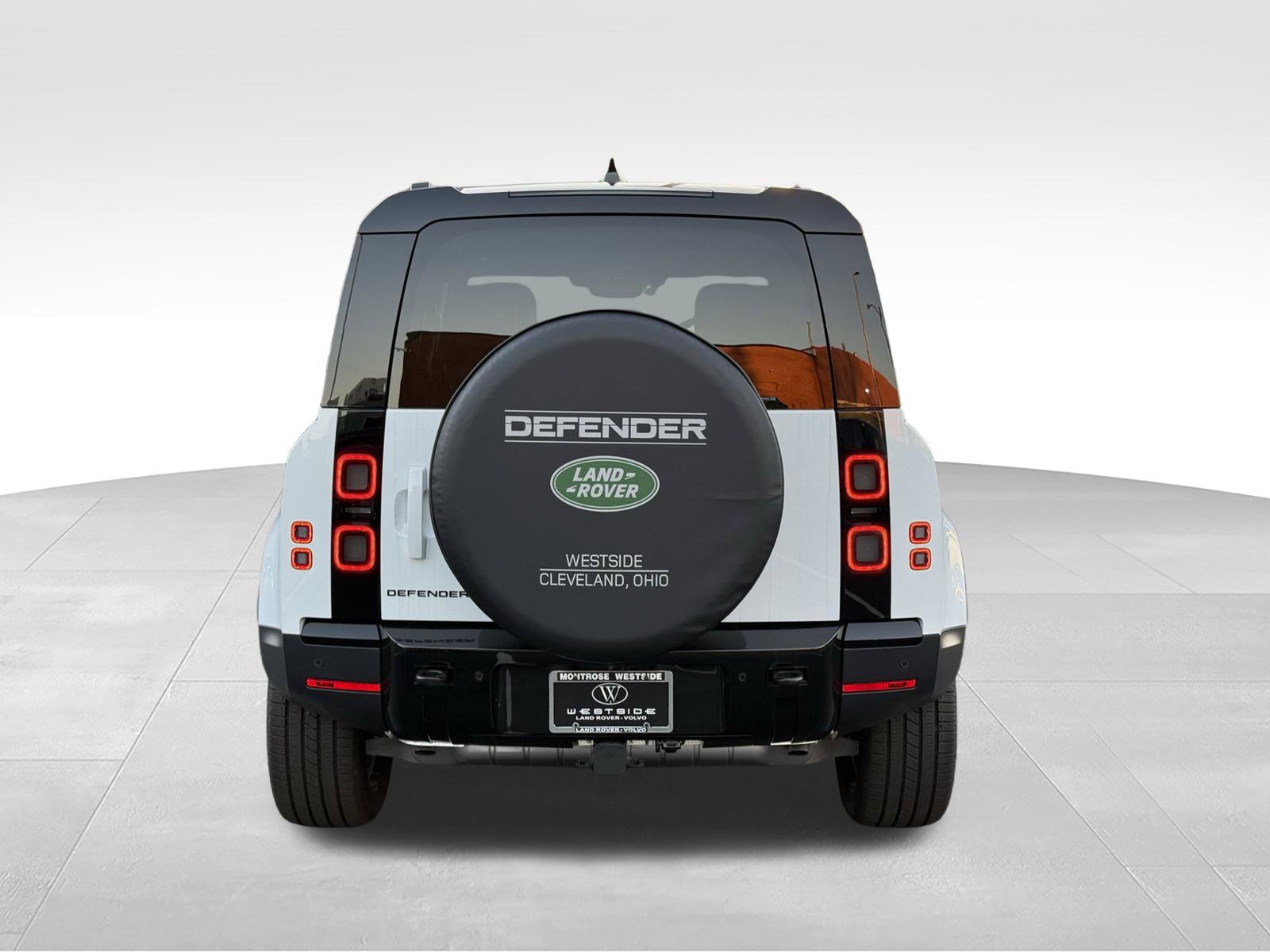 New 2026 Land Rover Defender 110 S AWD/4WD image 6