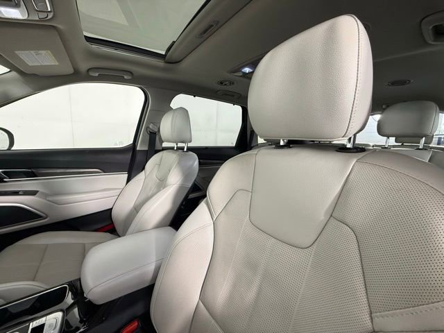 Used 2021 Kia Telluride EX w/ EX Premium Package FWD image 5