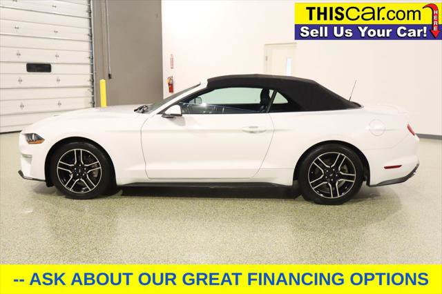 Used 2020 Ford Mustang Premium image 4