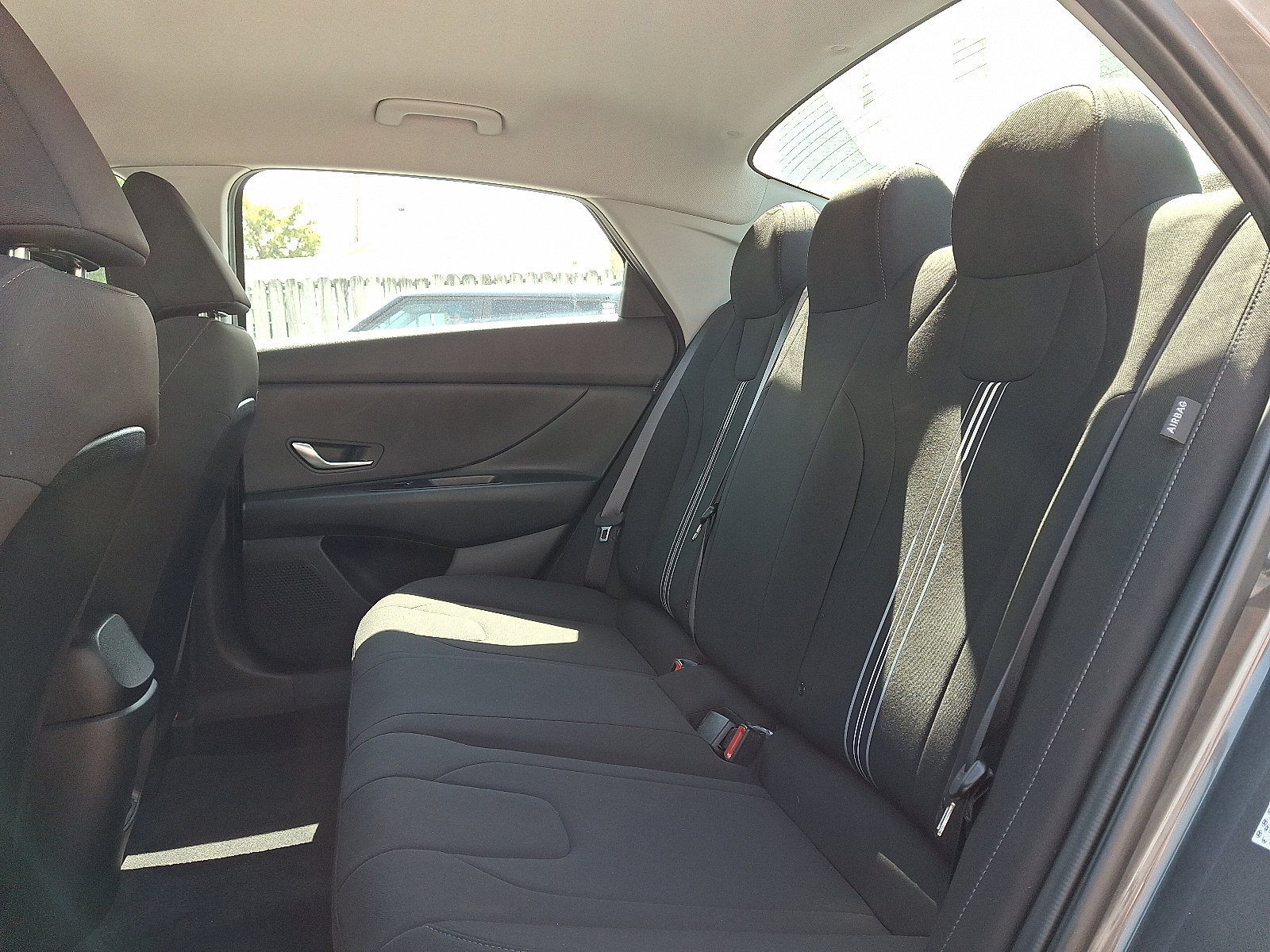 Used 2024 Hyundai Elantra SEL FWD image 10