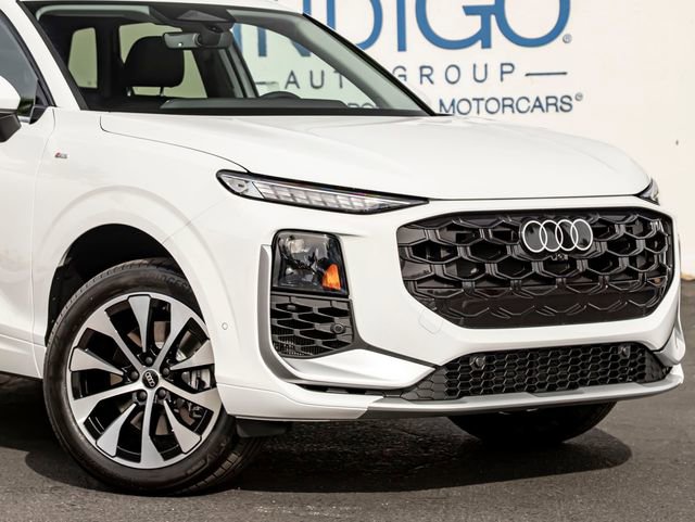 New 2026 Audi Q3 quattro 2.0T AWD/4WD image 5