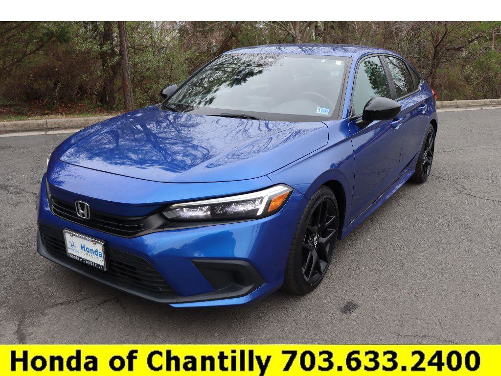 Used 2023 Honda Civic Sport image 3