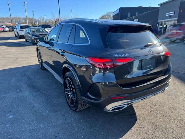Used 2024 Mercedes-Benz GLC 300 4MATIC image 6