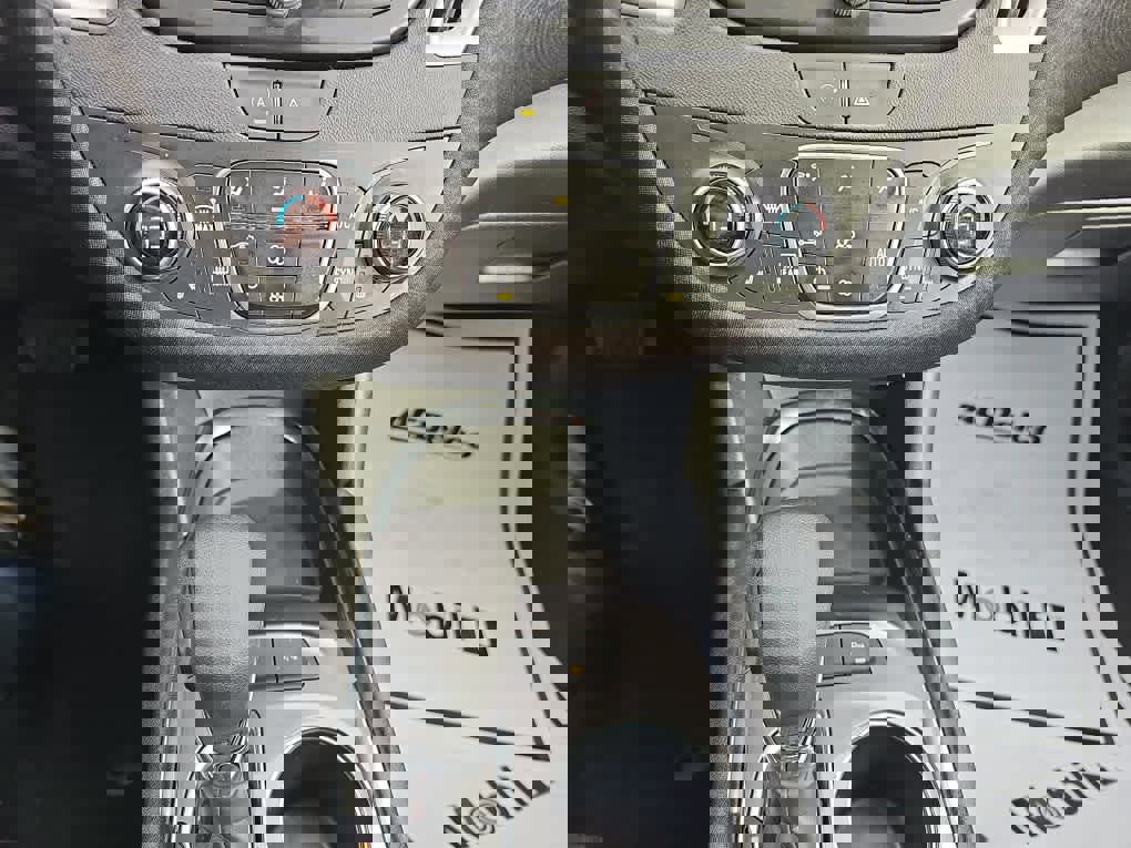 Used 2024 Chevrolet Malibu LT image 20