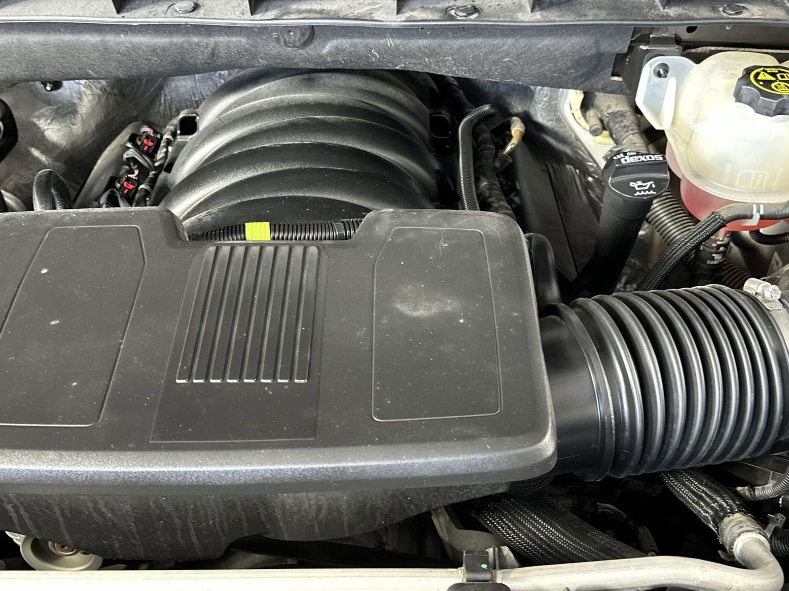 Used 2020 Chevrolet Silverado 1500 LTZ image 32