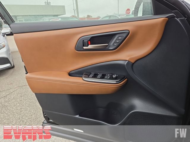 New 2025 Toyota Crown Signia w/ Advanced Technology Package image 19