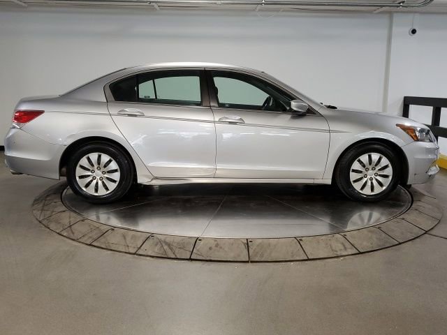 Used 2011 Honda Accord LX image 9