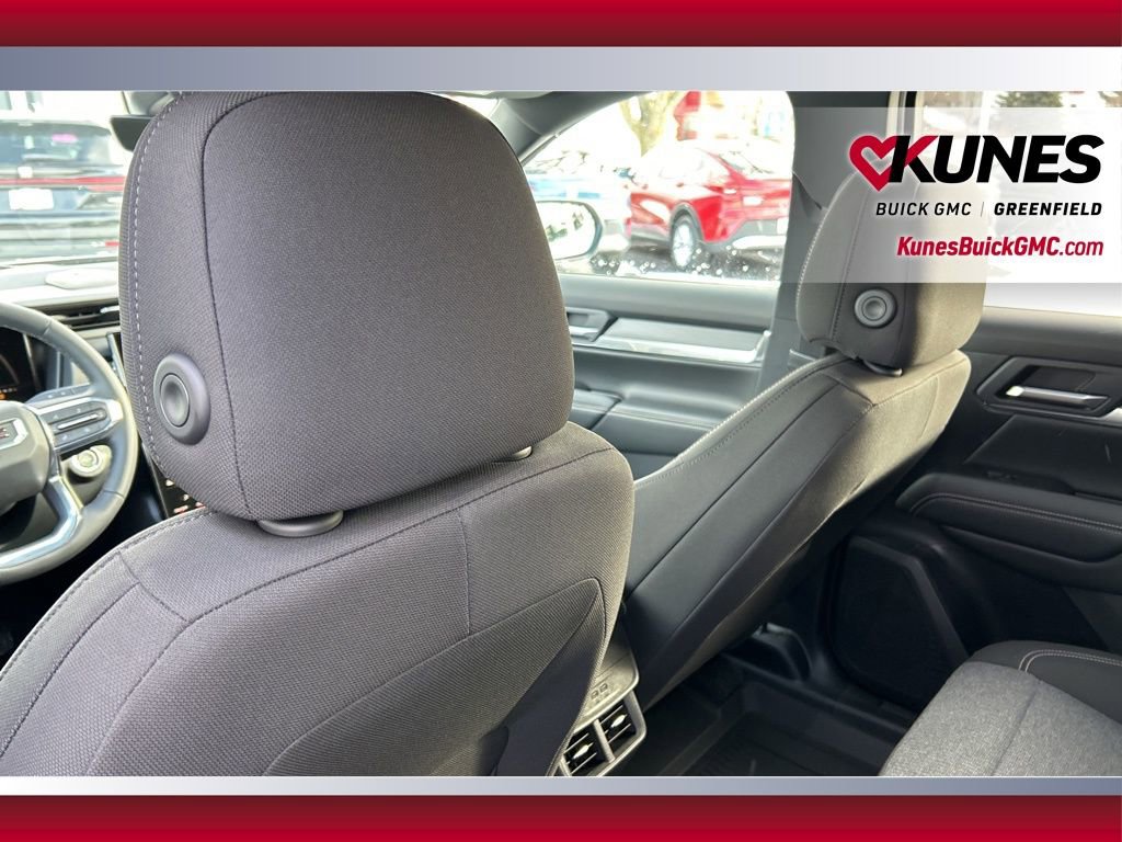 New 2026 GMC Terrain Elevation w/ Technology Package II image 32