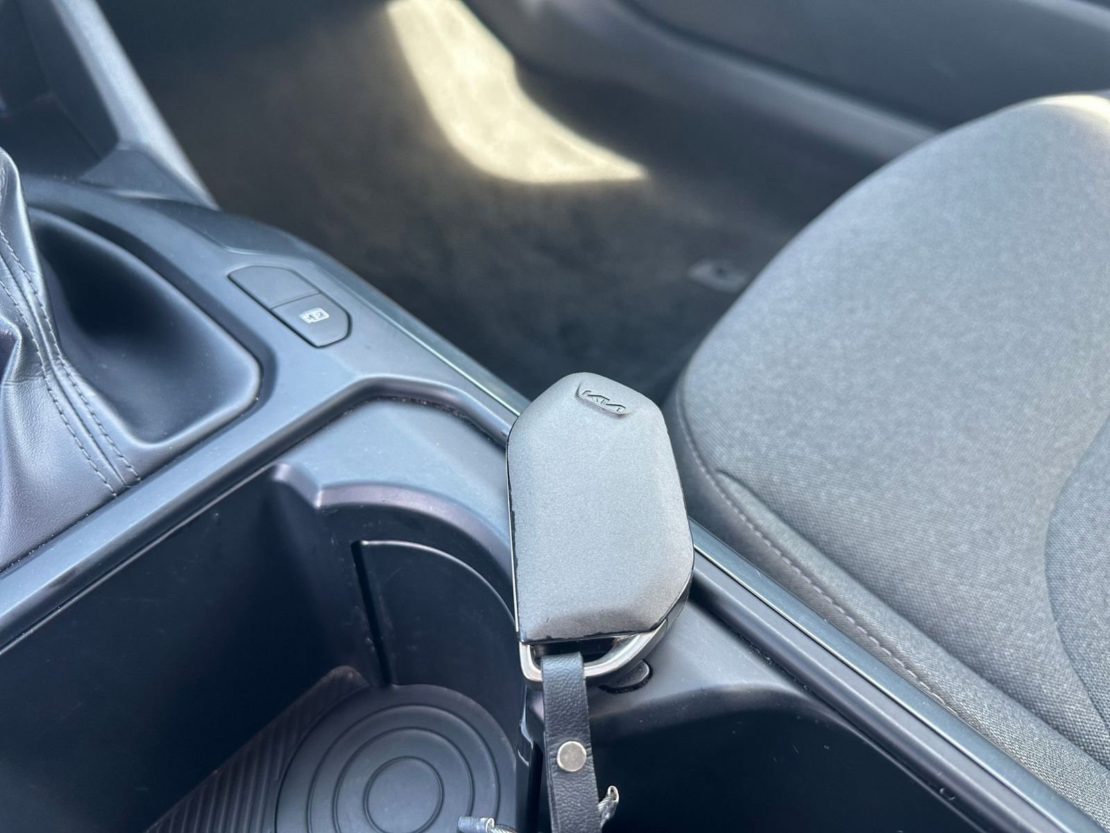 Used 2025 Kia K4 LXS image 21