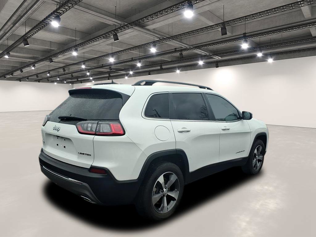 Used 2022 Jeep Cherokee Limited w/ Mopar Interior Package AWD/4WD image 7