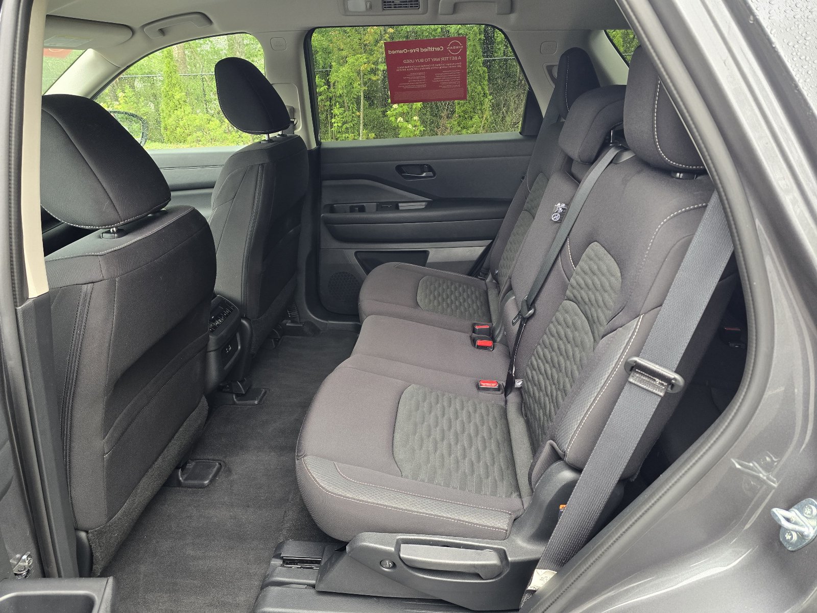 Certified 2025 Nissan Pathfinder SV AWD/4WD image 12
