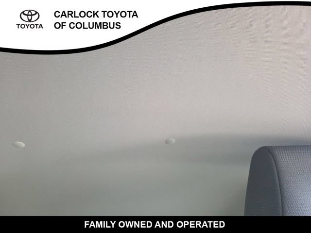 Used 2025 Toyota RAV4 XLE AWD/4WD image 13