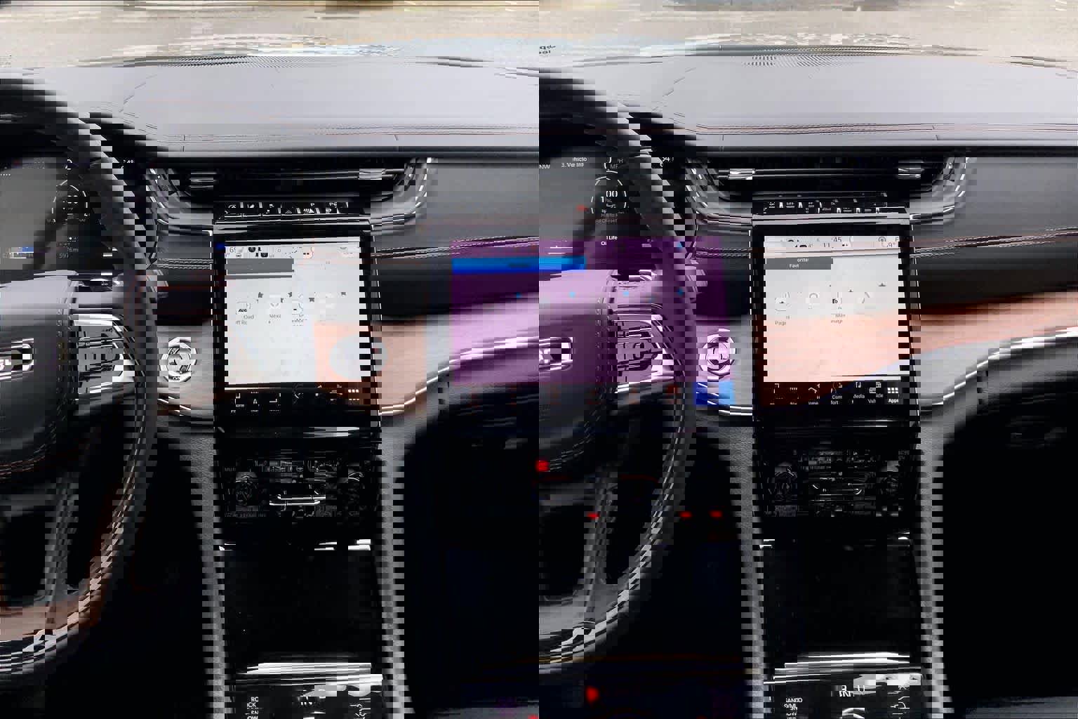 Used 2025 Jeep Grand Cherokee Summit w/ Obsidian Package image 7