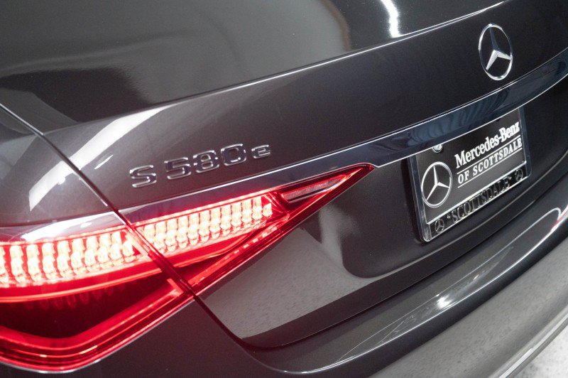 Certified 2026 Mercedes-Benz S 580e 4MATIC Sedan image 10